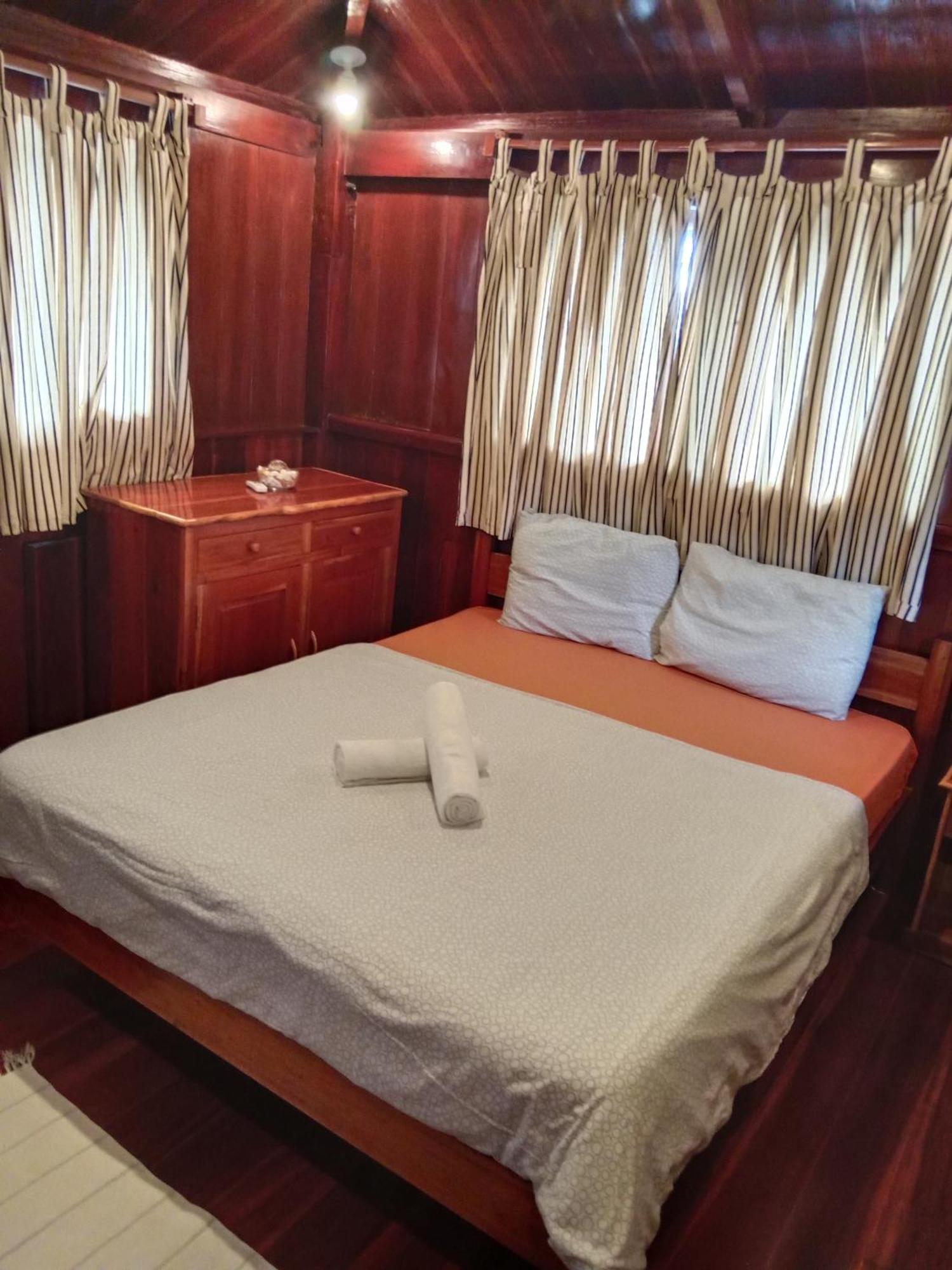 Pahiluna Guesthouse Панглао Экстерьер фото